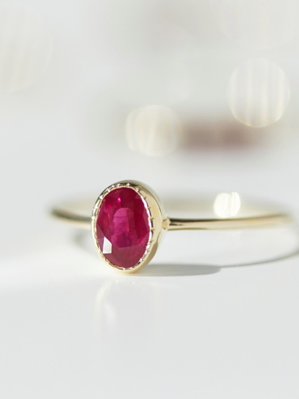Catbird Caravaggio Ring in 14k Yellow Gold and Ruby - Picture 4 of 6